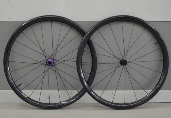 Elitewheels Gravel Drive