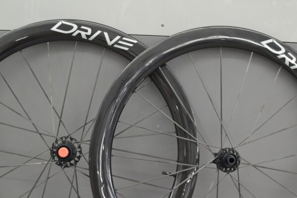 -20% Elitewheels Drive Carbonspeichen 40D (± 1260g), 50D (±1300g), 65D (±1460g) – Bild 7